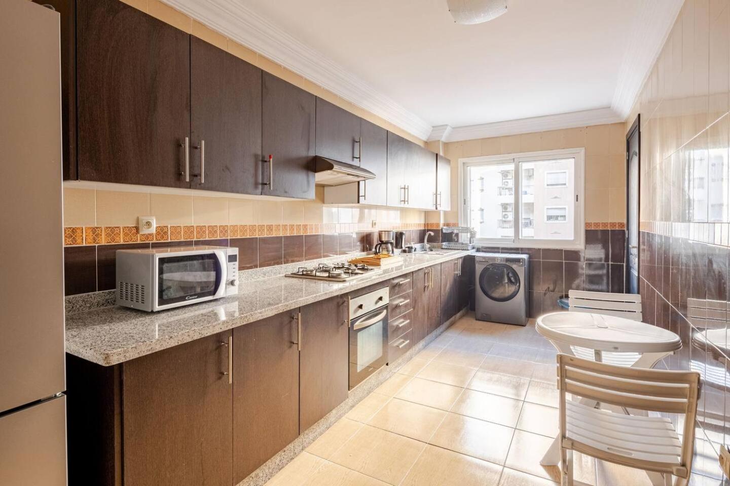 Appartement Acacia 2 Chambres Au Centre Ville แทนเจียร์ ภายนอก รูปภาพ