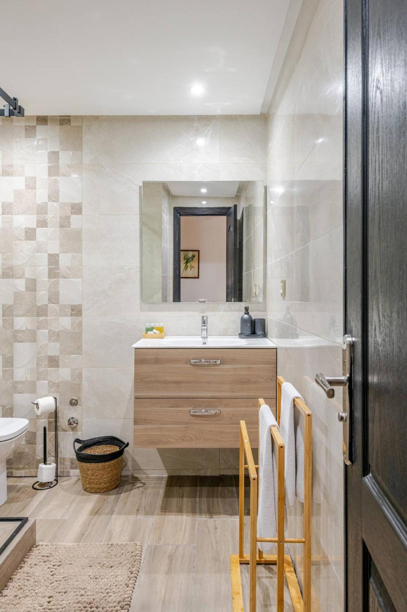 Appartement Acacia 2 Chambres Au Centre Ville แทนเจียร์ ภายนอก รูปภาพ