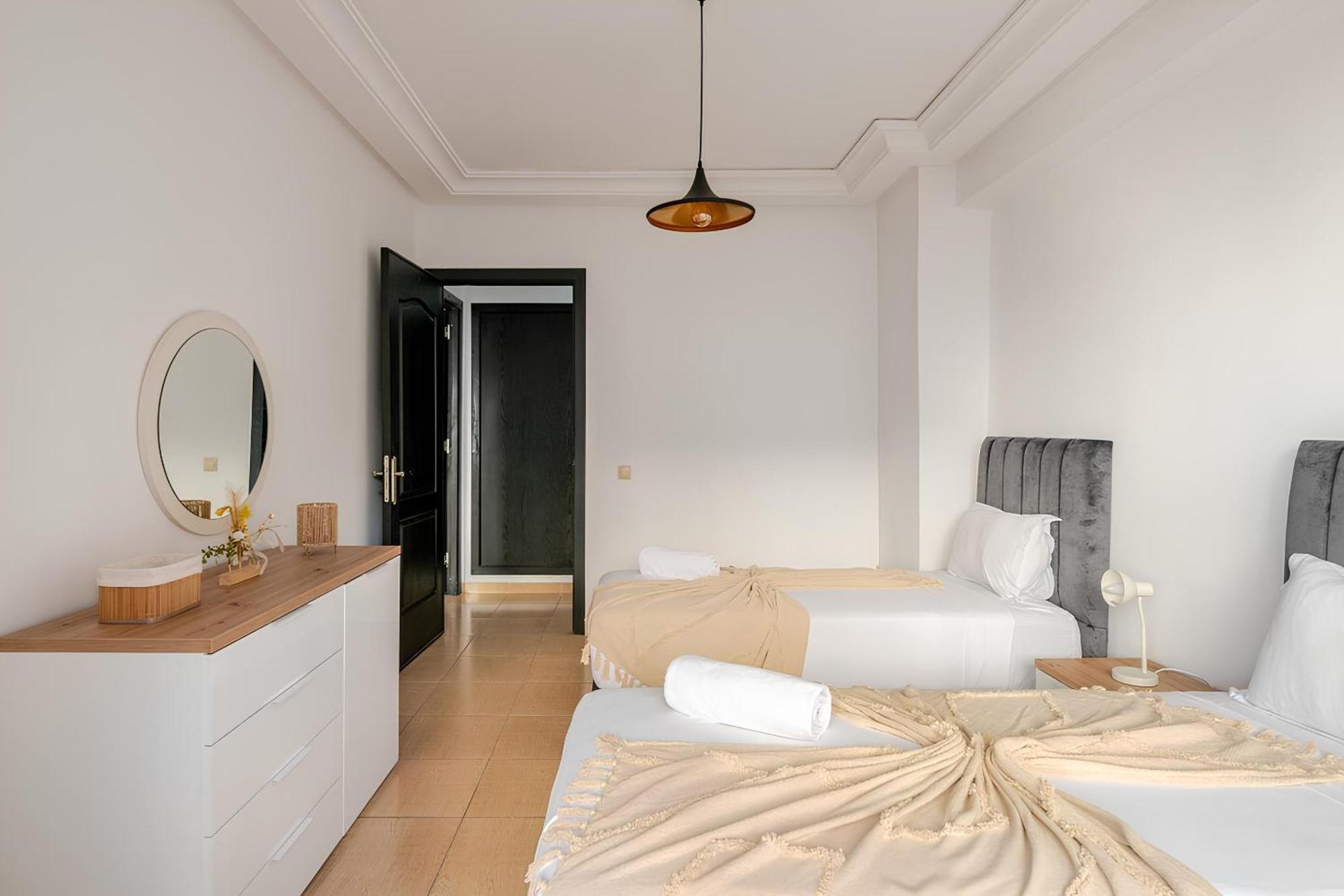 Appartement Acacia 2 Chambres Au Centre Ville แทนเจียร์ ภายนอก รูปภาพ