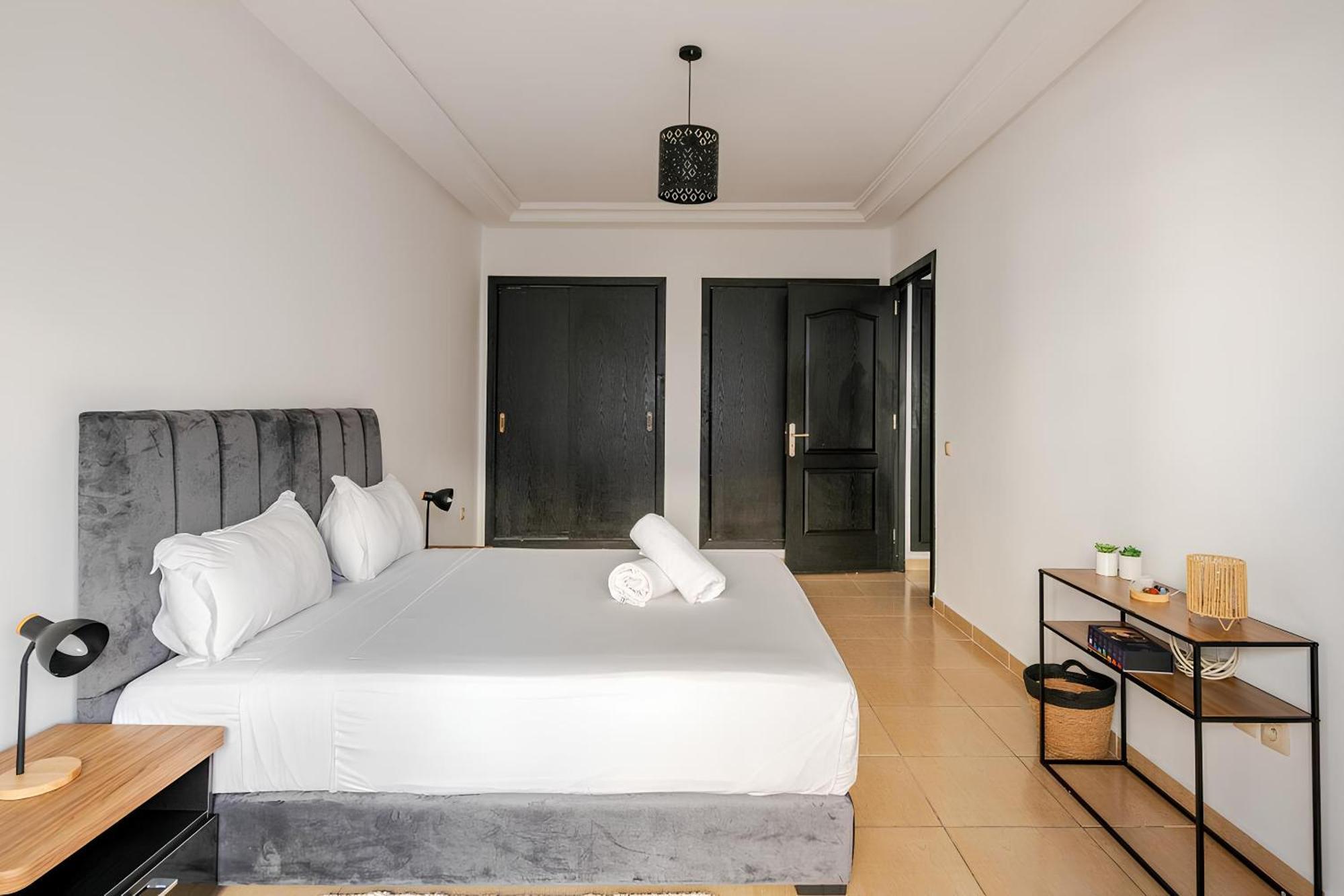 Appartement Acacia 2 Chambres Au Centre Ville แทนเจียร์ ภายนอก รูปภาพ